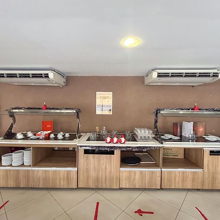 Ponta Negra Flats Confort Accommodations Vista Para O Mar Натал Екстериор снимка