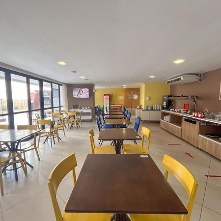 Ponta Negra Flats Confort Accommodations Vista Para O Mar Натал Екстериор снимка